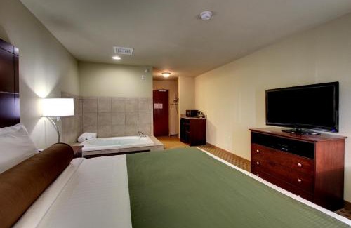Rugby Hotel | Cobblestone Inn & Suites - Rugby