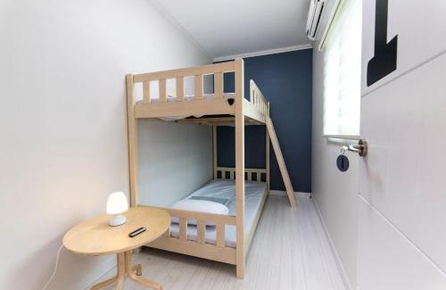 Sungin-dong House | Cobe Guesthouse Dongdaemun
