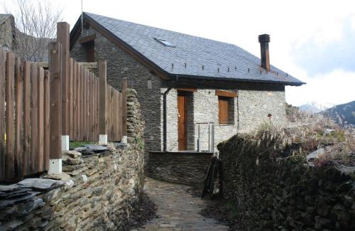 Llavorsi Ski Chalet | Cobert de Martí