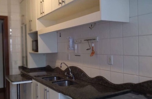 Agronomica Apartment | Cobertura com Piscina a uma Quadra da Beira-mar!