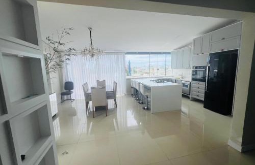 Ingleses Centro Apartment | Cobertura JL