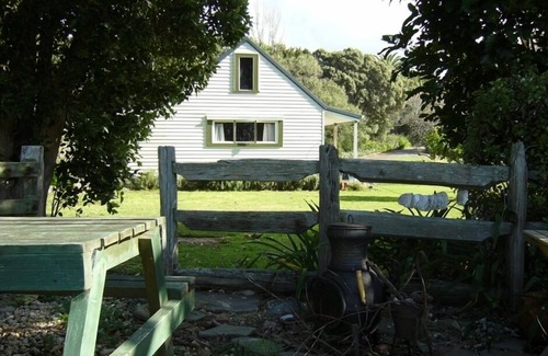 Riversdale Cottage | Cobwebs Cottage RIVERSDALE BEACH