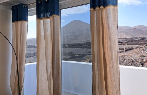 Guatiza Apartment | Cocomar II~ Ocean View Loft