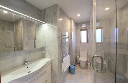 Waimairi Beach Apartment | Cockle Lane Beach Studio Two - a beachside getaway, just for you