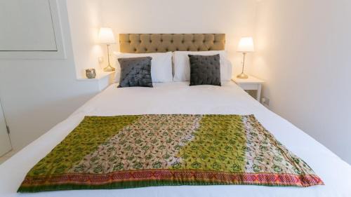 Conwy House | Cockleshell Cottage