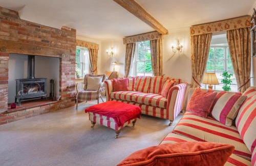 Castle Acre House | Cockleshells 4