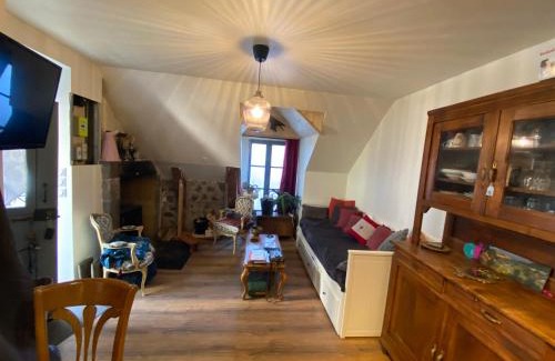 La Celle-sous-Gouzon Apartment | Coco Bonnevie