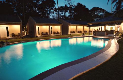 Looc Apartment | Coco Cabana Apartelle