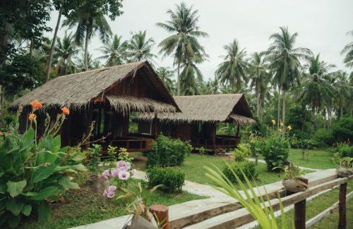 Nuea Khlong Resort | COCO Canopy Boutique Resort