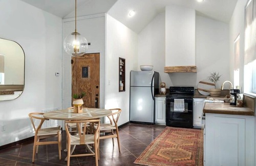 Fredericksburg Cottage | Coco Casita, Private Hot Tub, Outdoor Fireplace!