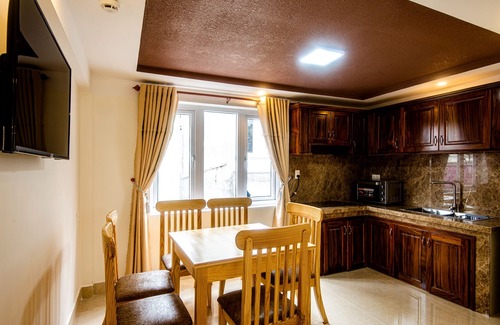 Phuong Hotel | CoCo Hotel Kinh Chao Quy Khach