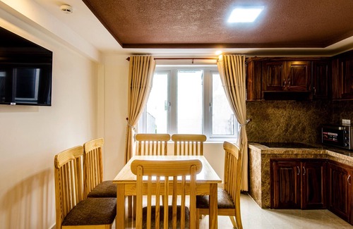 Phuong Hotel | CoCo Hotel Kinh Chao Quy Khach