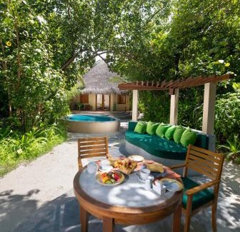 Dhunikolhu Resort | Coco Palm Dhuni Kolhu - 20 percent off roundtrip Seaplane for stays from 1 May to 30 September 2025