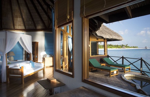 Dhunikolhu Resort | Coco Palm Dhuni Kolhu