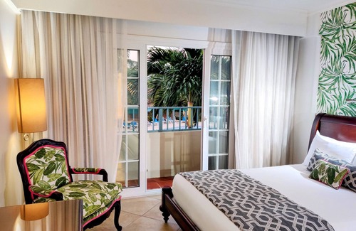 Rodney Bay Hotel | Coco Palm