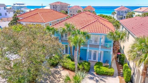 Fort Bay House | Coco's Cabana By Sand Seeker Vacations