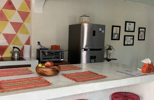 Colonia Centro Apartment | COCO. Spacious Independent Apartament with Garden.