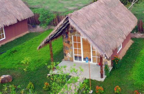 Arachchikattuwa House | Coco Village Hotel Chilaw