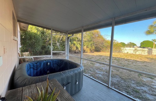 Cocoa House | Cocoa/Canaveral/Cruise/Port-Beach, & Baseball