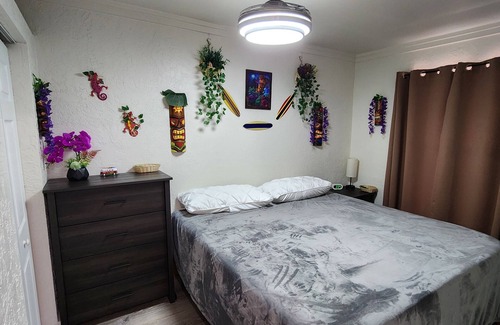 Cocoa Cottage | Cocoa Village Cottage