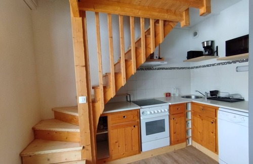 Mieussy Apartment | Cocon Alpin - Praz de Lys Sommand Duplex aux Pieds des Pistes Avec vue Montagne