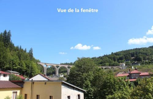 Morez Apartment | Cocon cosy en bord de rivière
