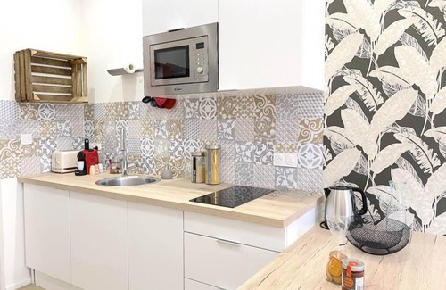 Rochefort Apartment | Cocon Moderne au Cœur de Rochefort - Studio Élégant Pour un Séjour Inoubliable