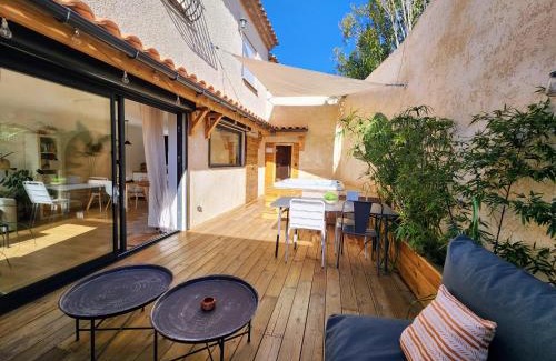 Castelnau-le-Lez Apartment | Cocon Nature Montpellier - Jacuzzi & Sauna - 300m du Tramway