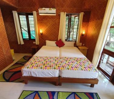 Kuzhuppilly House | Coconut Garden