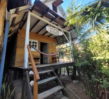 El Gigante Apartment | Coconut House