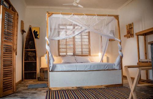 Mafia Island Bed & Breakfast | Coconut Mafia Island Bungalows