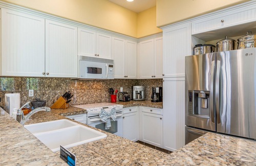 Ko Olina Condo | Coconut Plantation 1100-2: Elegant 3BR Condo Near Beach & Golf