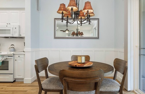 Ko Olina Condo | Coconut Plantation 1110-3: Stylish 2BR w/Lanai & Modern Kitchen in Ko Olina