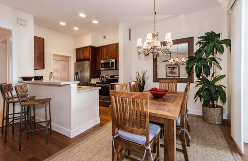 Ko Olina House | Coconut Plantation in Ko Olina. 2 bedroom, 2 bath Townhome in Tropical Setting.