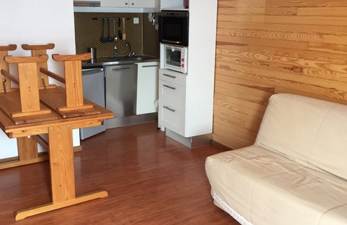Saint-Aventin Apartment | Cocooning studio you will enjoy the breathtaking view of the mountains