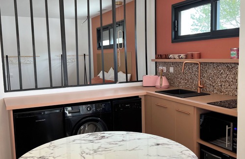 Molleges House | Cocooning village house in triplex villa