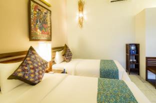 Bitung Cabin | Cocotinos Lembeh a Boutique Dive Lodge