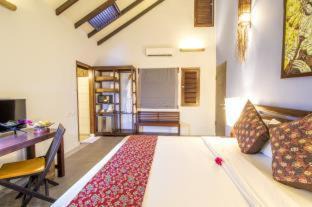 Bitung Cabin | Cocotinos Lembeh a Boutique Dive Lodge