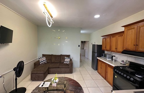 Diamond Apartment | Cody one bedroom apartment