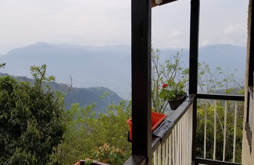 Fredonia House | Coffee Farm Retreat