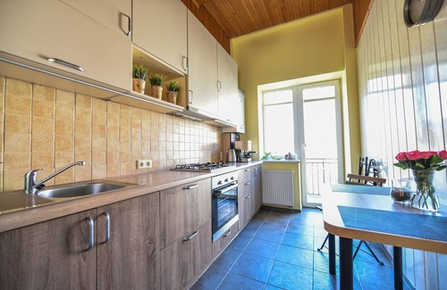 Old Town Apartment | Coffee House Apartments