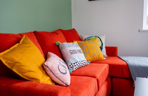 Cyncoed Apartment | Cohost Partners Cozy 1 Bed Retreat Cyncoed