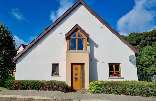 Collooney House | Cois Easa - By the Falls, Collooney, Sligo