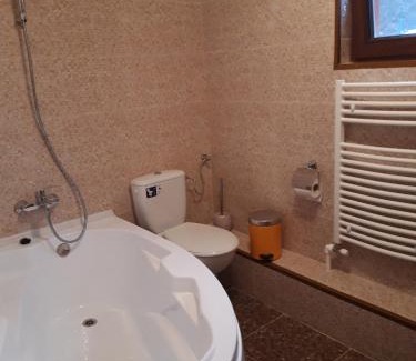Resita House | Colț de rai - camera de inchiriat