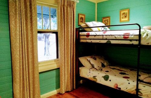 Wooragee Bed & Breakfast | Colby Cottages, Wooragee near Beechworth