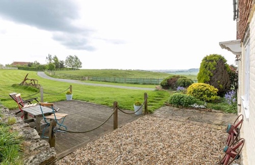 Stone in Oxney Cottage | Coldharbour Cottage on a farm with fabulous views