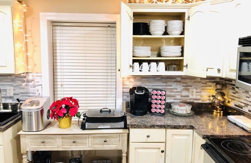 Coldwater House | Coldwater Lake - Perfect for Large Gatherings