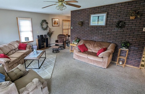 Marietta House | Cole Coffman Garden cozy 3-bedroom house near downtwon Marietta