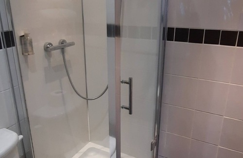 Rushmoor District House | Colebrook Guest House