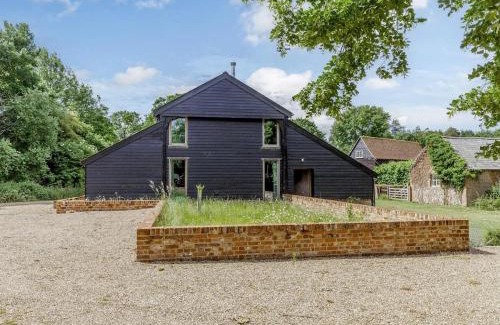 Braintree House | Colemans Farm Barn- Unique, Rustic & Peaceful Barn - Essex countryside